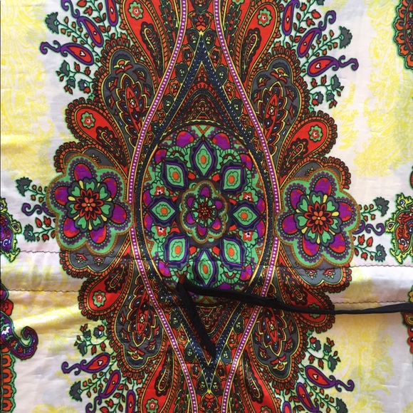 ❌SOLD❌🌈Vibrant Color Tunic🌈 - Picture 2 of 5